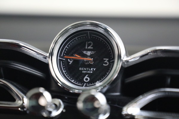 Used 2022 Bentley Bentayga V8 for sale $137,900 at Miller Motorcars Aston Martin in Greenwich CT 06830 25