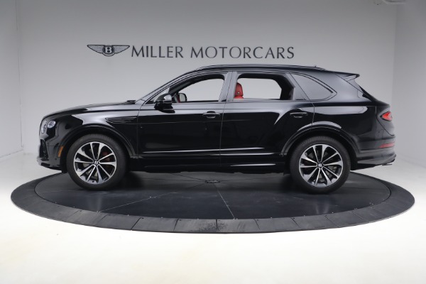 Used 2022 Bentley Bentayga V8 for sale $137,900 at Miller Motorcars Aston Martin in Greenwich CT 06830 3