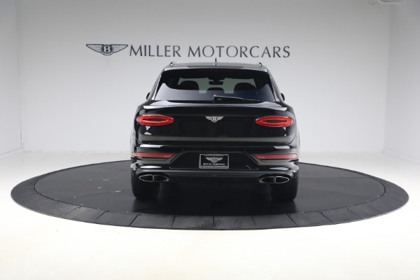 Used 2022 Bentley Bentayga V8 for sale $137,900 at Miller Motorcars Aston Martin in Greenwich CT 06830 6
