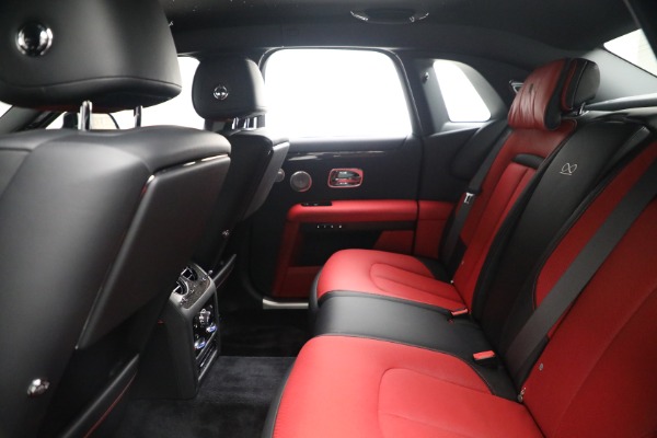 Used 2022 Rolls-Royce Black Badge Ghost for sale Sold at Aston Martin of Greenwich in Greenwich CT 06830 27