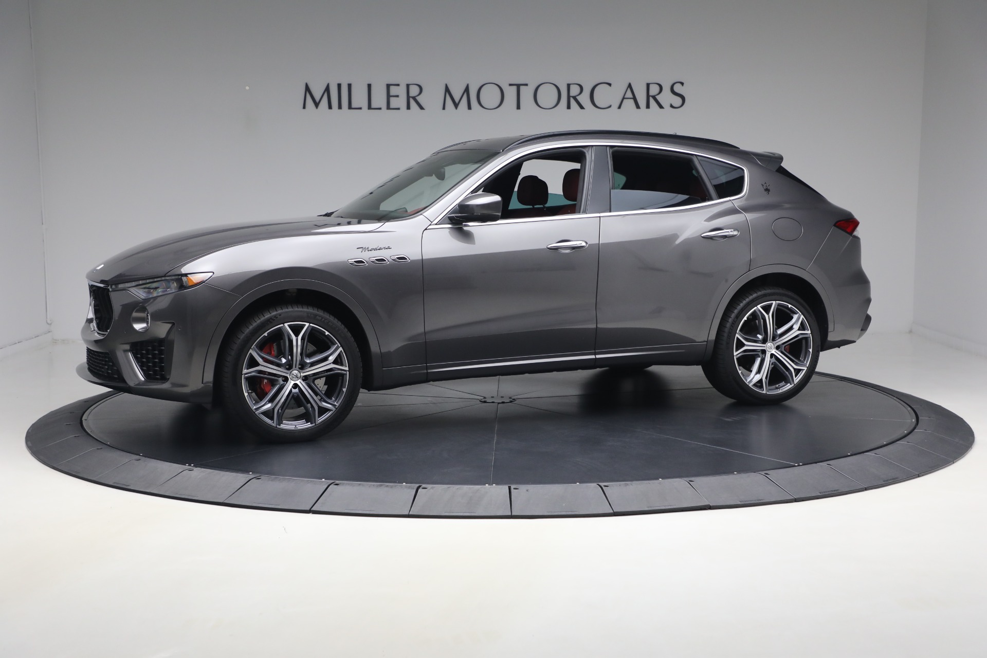 Used 2023 Maserati Levante Modena for sale $51,900 at Miller Motorcars Aston Martin in Greenwich CT 06830 1