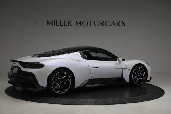 Used 2022 Maserati MC20 for sale $349,900 at Aston Martin of Greenwich in Greenwich CT 06830 15