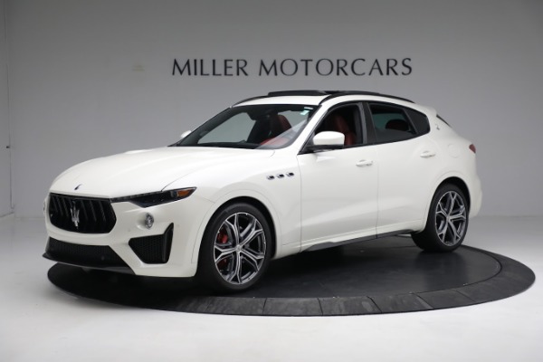 Used 2019 Maserati Levante TROFEO for sale Sold at Aston Martin of Greenwich in Greenwich CT 06830 3