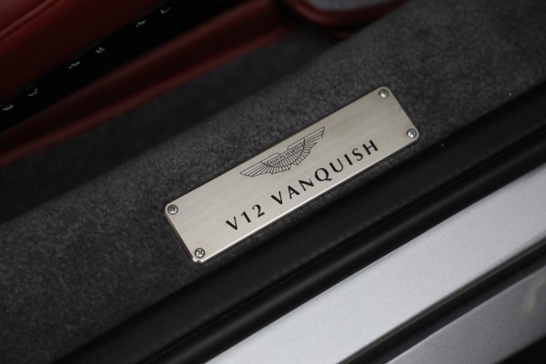 Used 2003 Aston Martin V12 Vanquish for sale Sold at Aston Martin of Greenwich in Greenwich CT 06830 20