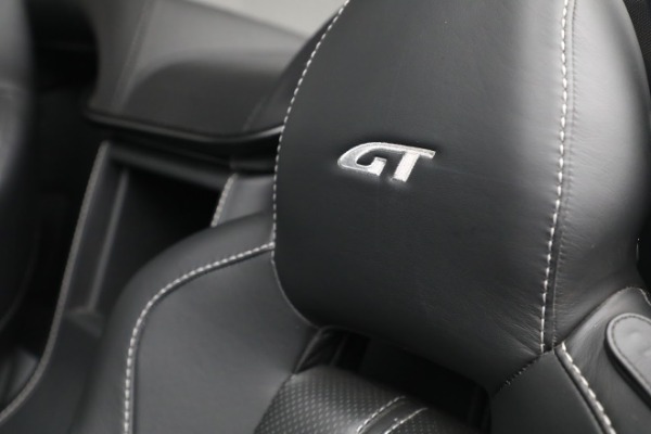 Used 2015 Aston Martin V8 Vantage GT Roadster for sale Sold at Aston Martin of Greenwich in Greenwich CT 06830 23