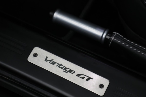 Used 2015 Aston Martin V8 Vantage GT Roadster for sale Sold at Aston Martin of Greenwich in Greenwich CT 06830 24