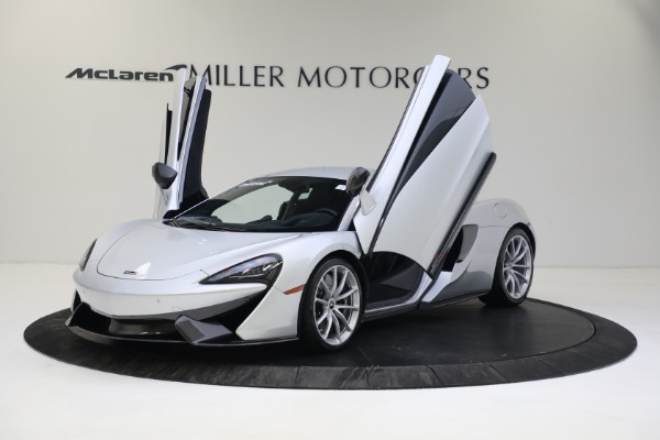 Used 2019 McLaren 570S for sale Sold at Aston Martin of Greenwich in Greenwich CT 06830 11