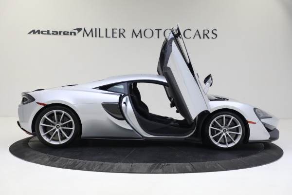 Used 2019 McLaren 570S for sale Sold at Aston Martin of Greenwich in Greenwich CT 06830 21