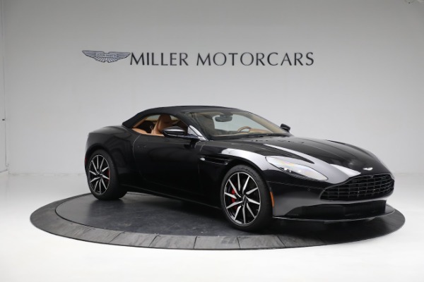 Used 2020 Aston Martin DB11 Volante for sale Sold at Aston Martin of Greenwich in Greenwich CT 06830 18