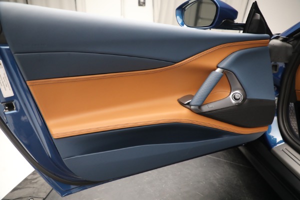 Used 2022 Ferrari 812 GTS for sale $639,900 at Aston Martin of Greenwich in Greenwich CT 06830 21