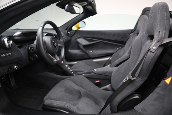 Used 2020 McLaren 720S Spider for sale $317,900 at Aston Martin of Greenwich in Greenwich CT 06830 22