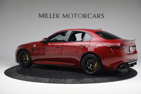 Used 2018 Alfa Romeo Giulia Quadrifoglio for sale Sold at Aston Martin of Greenwich in Greenwich CT 06830 4