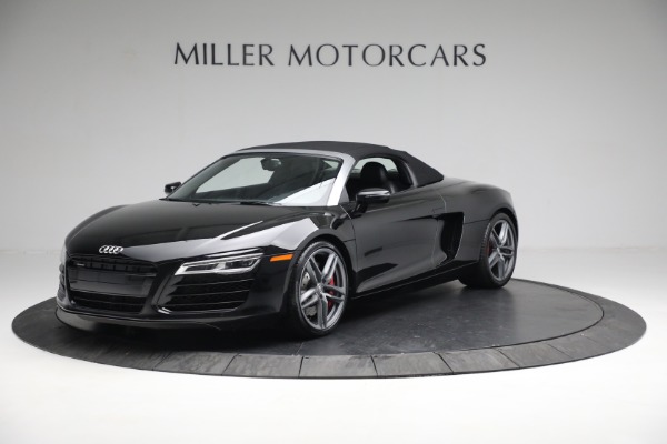 Used 2015 Audi R8 4.2 quattro Spyder for sale Sold at Aston Martin of Greenwich in Greenwich CT 06830 13