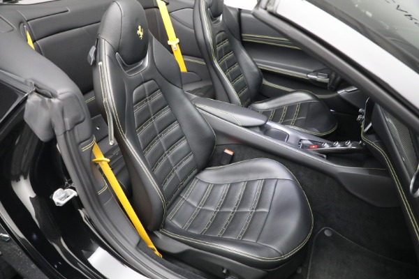 Used 2019 Ferrari Portofino for sale $241,900 at Aston Martin of Greenwich in Greenwich CT 06830 24