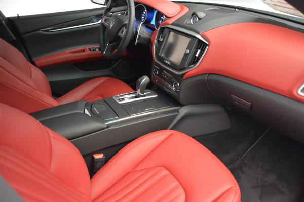 New 2016 Maserati Ghibli S Q4 for sale Sold at Aston Martin of Greenwich in Greenwich CT 06830 15