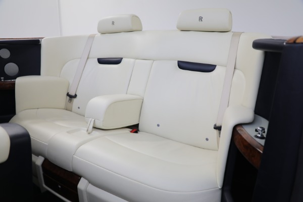 Used 2011 Rolls-Royce Phantom Drophead Coupe for sale $209,900 at Aston Martin of Greenwich in Greenwich CT 06830 23