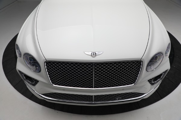 New 2022 Bentley Bentayga V8 for sale Sold at Miller Motorcars Aston Martin in Greenwich CT 06830 14
