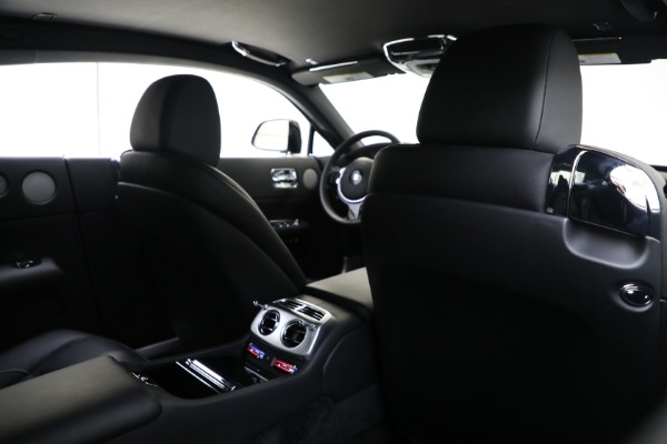 Used 2019 Rolls-Royce Wraith for sale $285,900 at Aston Martin of Greenwich in Greenwich CT 06830 25