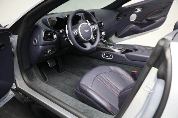 New 2023 Aston Martin Vantage for sale $213,186 at Aston Martin of Greenwich in Greenwich CT 06830 17