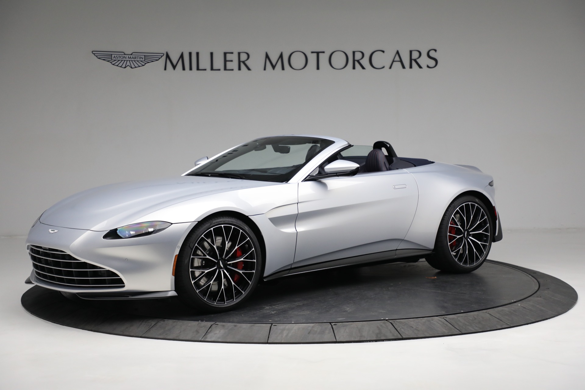 New 2023 Aston Martin Vantage for sale $213,186 at Aston Martin of Greenwich in Greenwich CT 06830 1