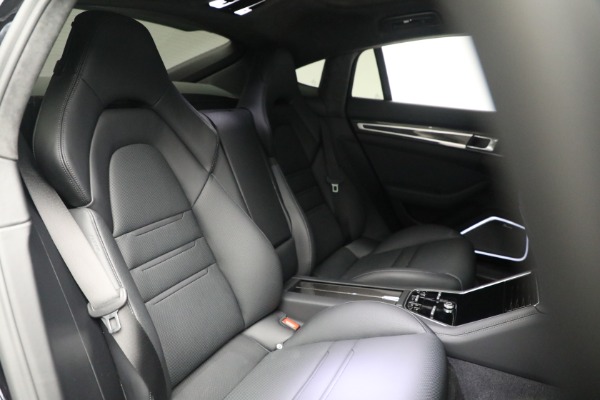 Used 2022 Porsche Panamera Turbo S for sale $195,900 at Aston Martin of Greenwich in Greenwich CT 06830 23