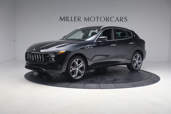 New 2023 Maserati Levante GT for sale $79,995 at Aston Martin of Greenwich in Greenwich CT 06830 3