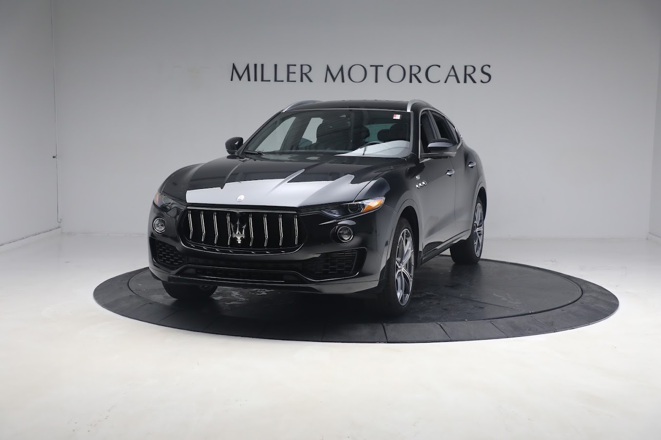 New 2023 Maserati Levante GT for sale $79,995 at Aston Martin of Greenwich in Greenwich CT 06830 1