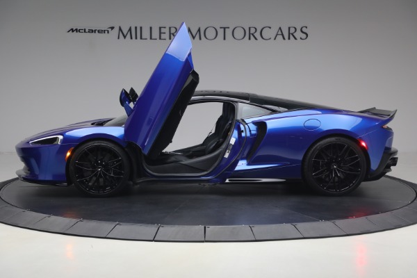 Used 2023 McLaren GT Luxe for sale $173,900 at Miller Motorcars Aston Martin in Greenwich CT 06830 16