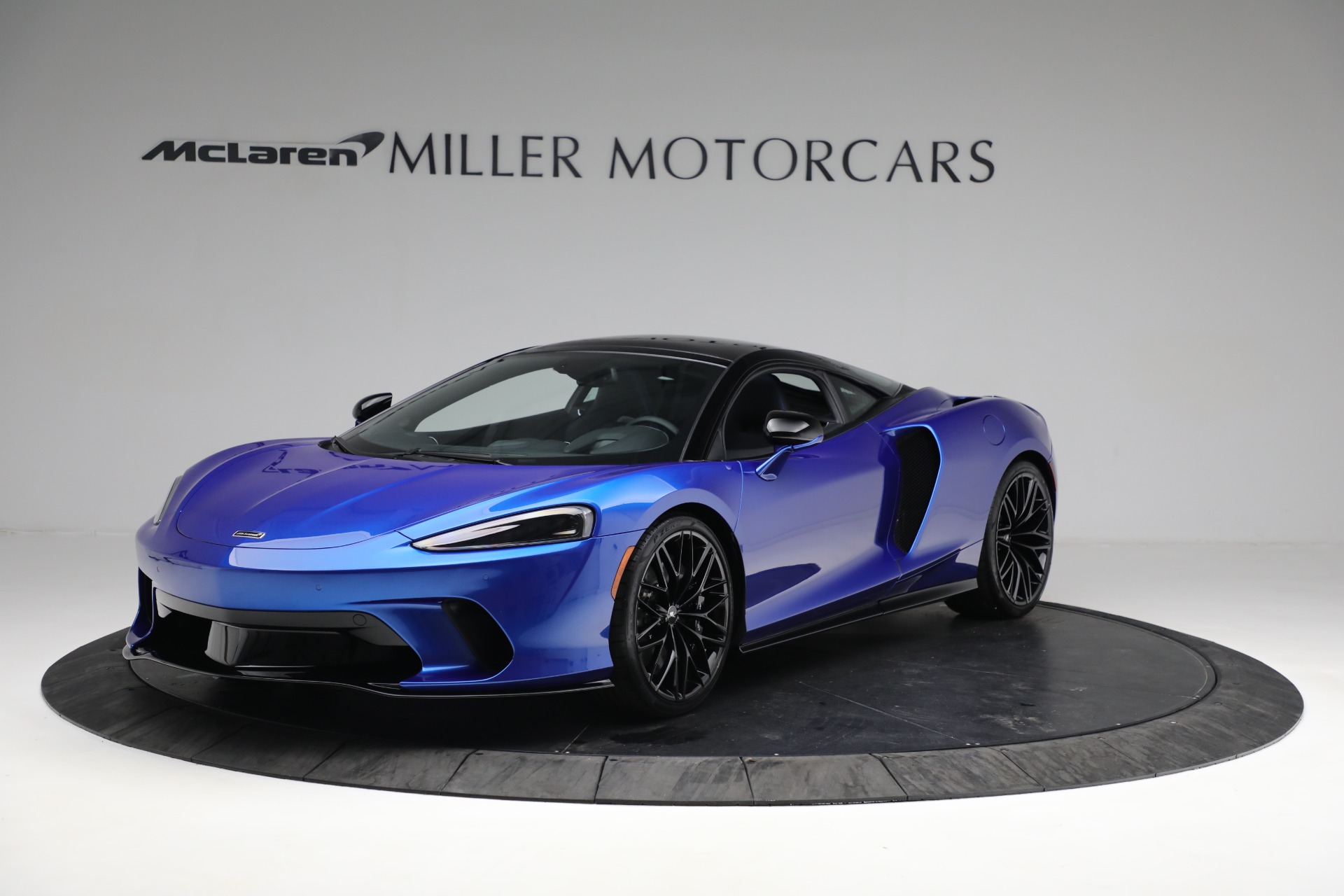 New 2023 McLaren GT Luxe for sale Sold at Aston Martin of Greenwich in Greenwich CT 06830 1