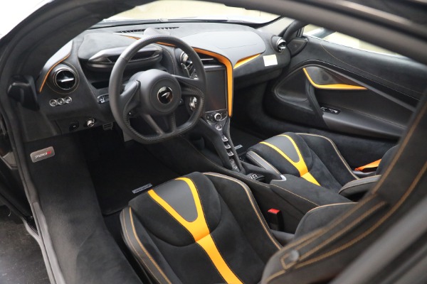 New 2022 McLaren 720S Spider Performance for sale Sold at Miller Motorcars Aston Martin in Greenwich CT 06830 17