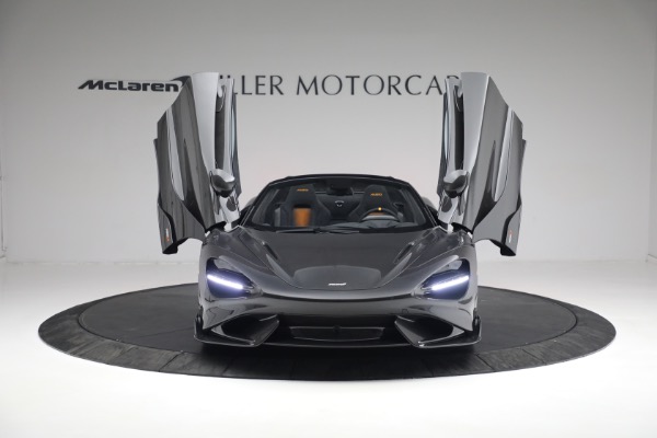 Used 2022 McLaren 765LT Spider for sale Sold at Miller Motorcars Aston Martin in Greenwich CT 06830 18