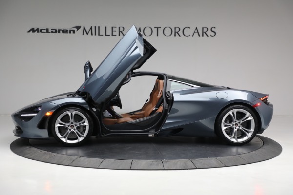 Used 2018 McLaren 720S Luxury for sale $269,900 at Aston Martin of Greenwich in Greenwich CT 06830 15