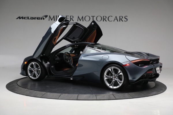 Used 2018 McLaren 720S Luxury for sale $269,900 at Aston Martin of Greenwich in Greenwich CT 06830 16