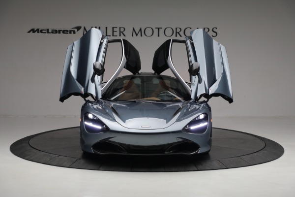 Used 2018 McLaren 720S Luxury for sale $269,900 at Aston Martin of Greenwich in Greenwich CT 06830 22