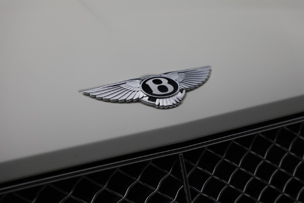 Used 2021 Bentley Bentayga Hybrid Hybrid for sale $189,900 at Aston Martin of Greenwich in Greenwich CT 06830 14