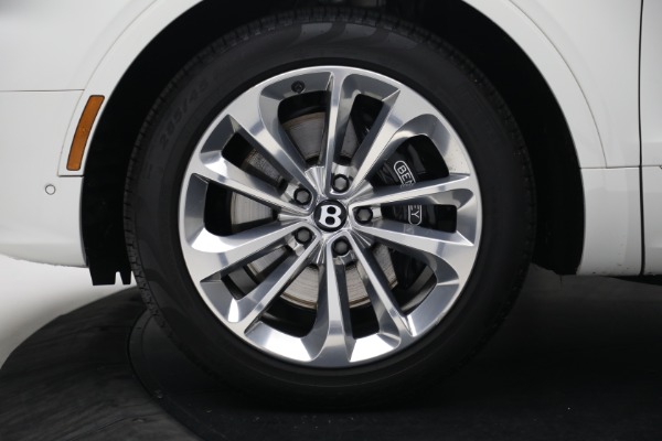 Used 2021 Bentley Bentayga Hybrid Hybrid for sale $189,900 at Aston Martin of Greenwich in Greenwich CT 06830 15