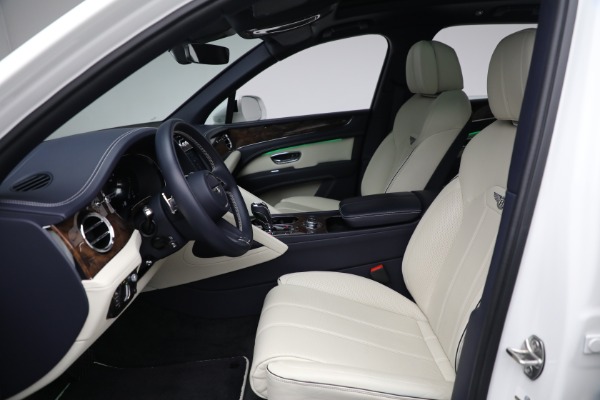 Used 2021 Bentley Bentayga Hybrid Hybrid for sale $189,900 at Aston Martin of Greenwich in Greenwich CT 06830 18