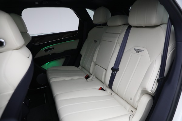 Used 2021 Bentley Bentayga Hybrid Hybrid for sale $189,900 at Aston Martin of Greenwich in Greenwich CT 06830 22