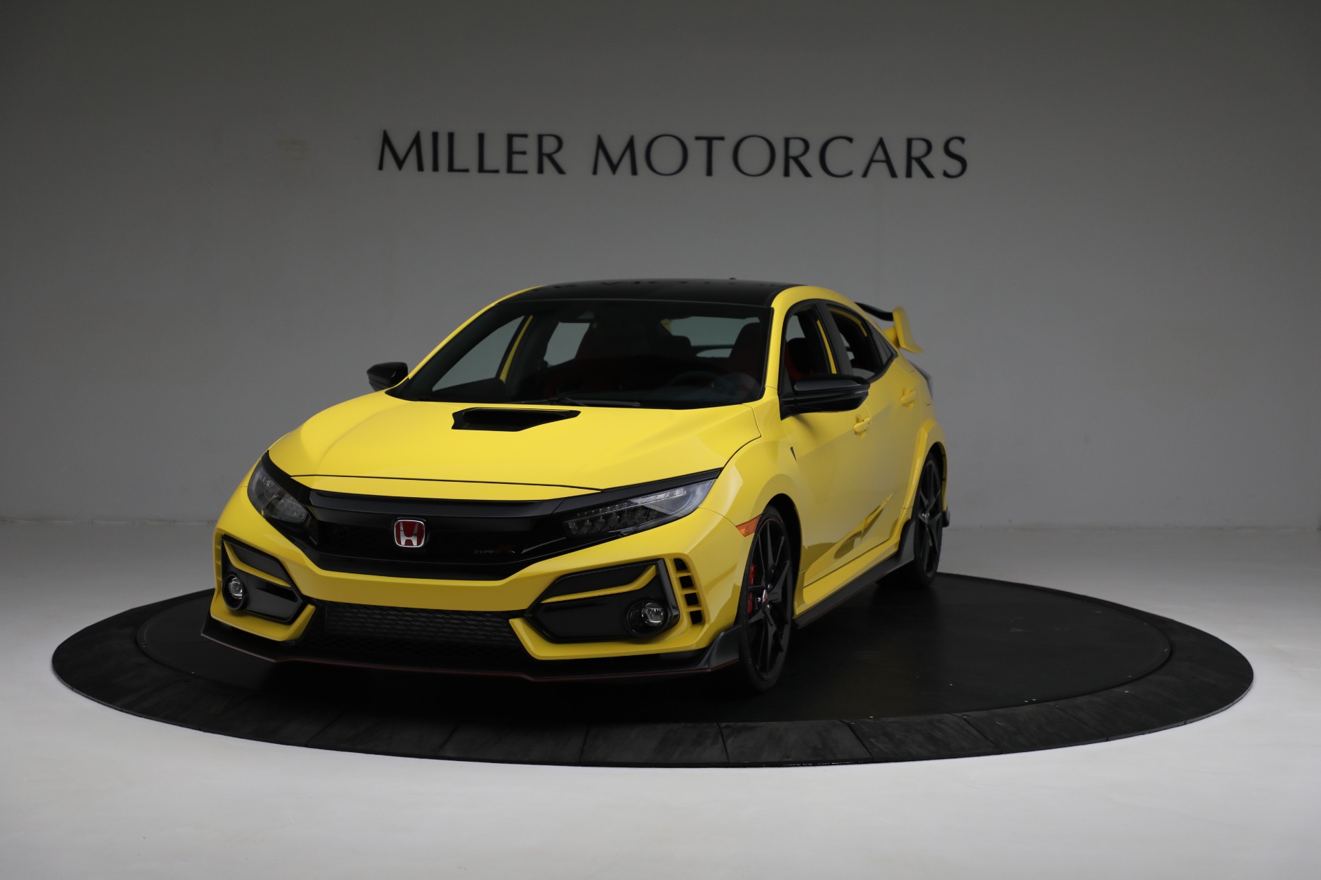 Used 2021 Honda Civic Type R Limited Edition for sale $59,900 at Aston Martin of Greenwich in Greenwich CT 06830 1