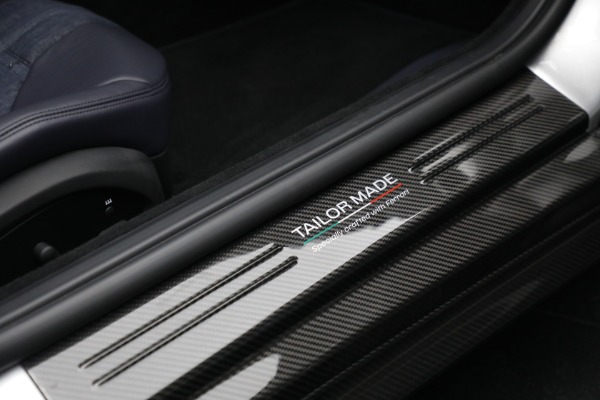 Used 2022 Ferrari 812 GTS for sale $785,900 at Aston Martin of Greenwich in Greenwich CT 06830 25
