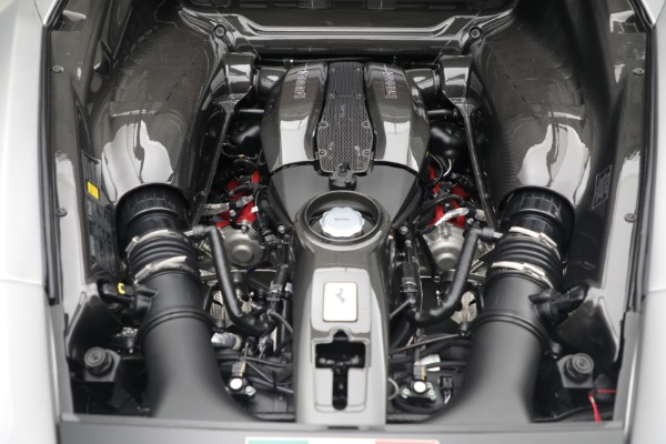 Used 2021 Ferrari F8 Tributo for sale $399,900 at Aston Martin of Greenwich in Greenwich CT 06830 21