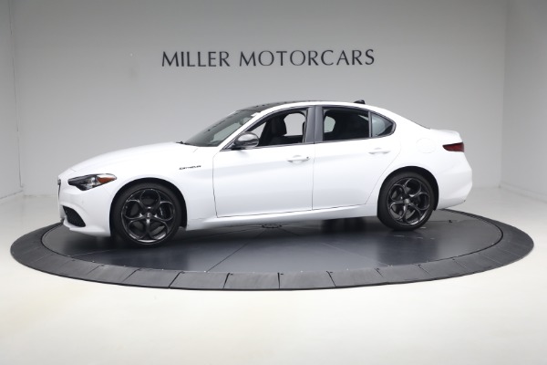 Used 2023 Alfa Romeo Giulia Estrema for sale $32,900 at Miller Motorcars Aston Martin in Greenwich CT 06830 2