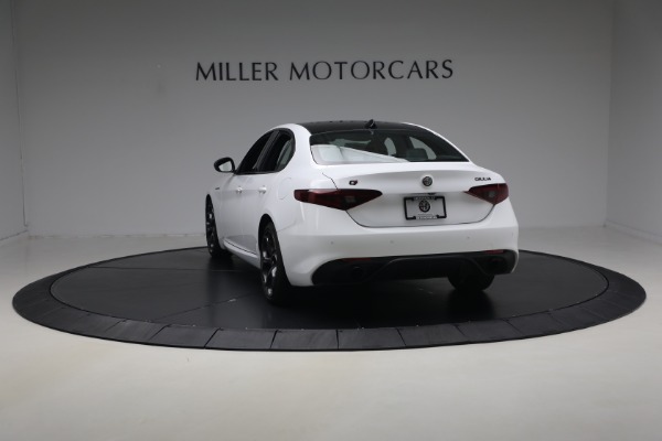 Used 2023 Alfa Romeo Giulia Estrema for sale $32,900 at Miller Motorcars Aston Martin in Greenwich CT 06830 5