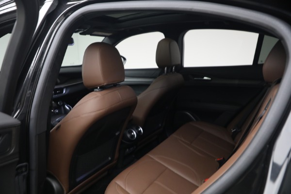 Used 2023 Alfa Romeo Stelvio Ti for sale $32,900 at Miller Motorcars Aston Martin in Greenwich CT 06830 19