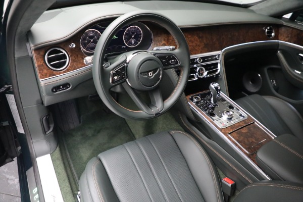 Used 2022 Bentley Flying Spur Hybrid for sale $214,900 at Aston Martin of Greenwich in Greenwich CT 06830 19
