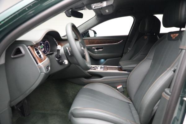 Used 2022 Bentley Flying Spur Hybrid for sale $238,900 at Aston Martin of Greenwich in Greenwich CT 06830 20