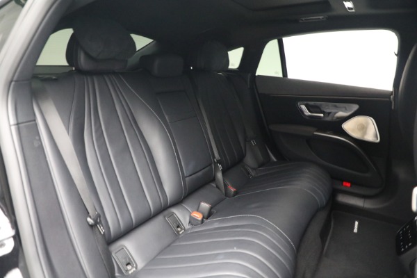 Used 2022 Mercedes-Benz EQS EQS 580 4MATIC for sale Sold at Miller Motorcars Aston Martin in Greenwich CT 06830 20