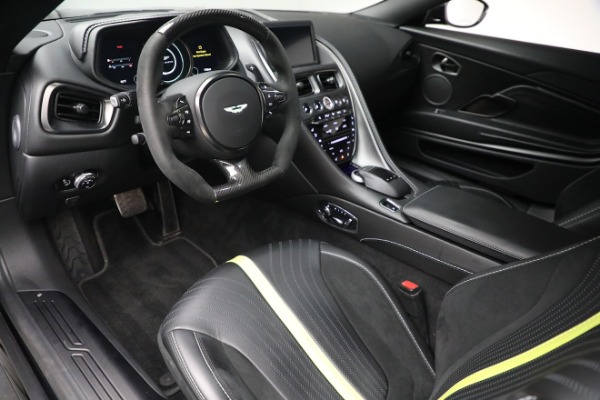 Used 2019 Aston Martin DB11 AMR for sale $169,900 at Aston Martin of Greenwich in Greenwich CT 06830 13