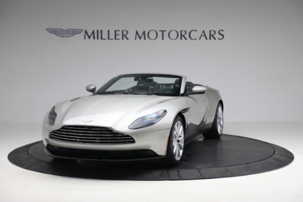 Used 2019 Aston Martin DB11 Volante for sale $141,900 at Aston Martin of Greenwich in Greenwich CT 06830 12
