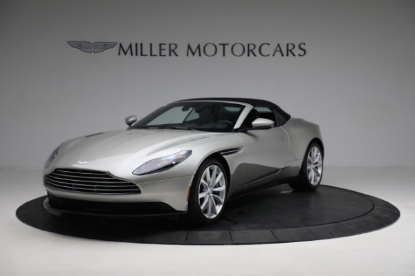 Used 2019 Aston Martin DB11 Volante for sale $141,900 at Aston Martin of Greenwich in Greenwich CT 06830 13